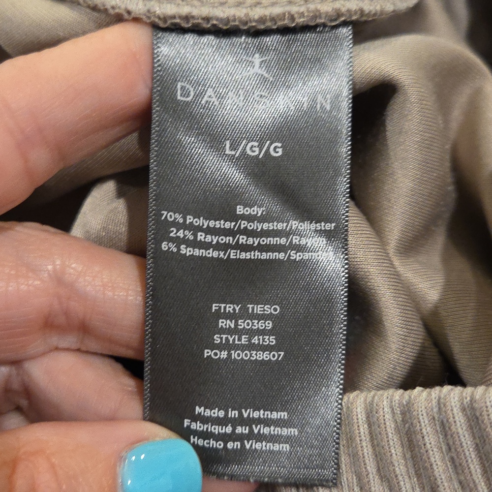 Danskin Light Beige Wide-Leg Capris Size L! - Picture 3 of 12
